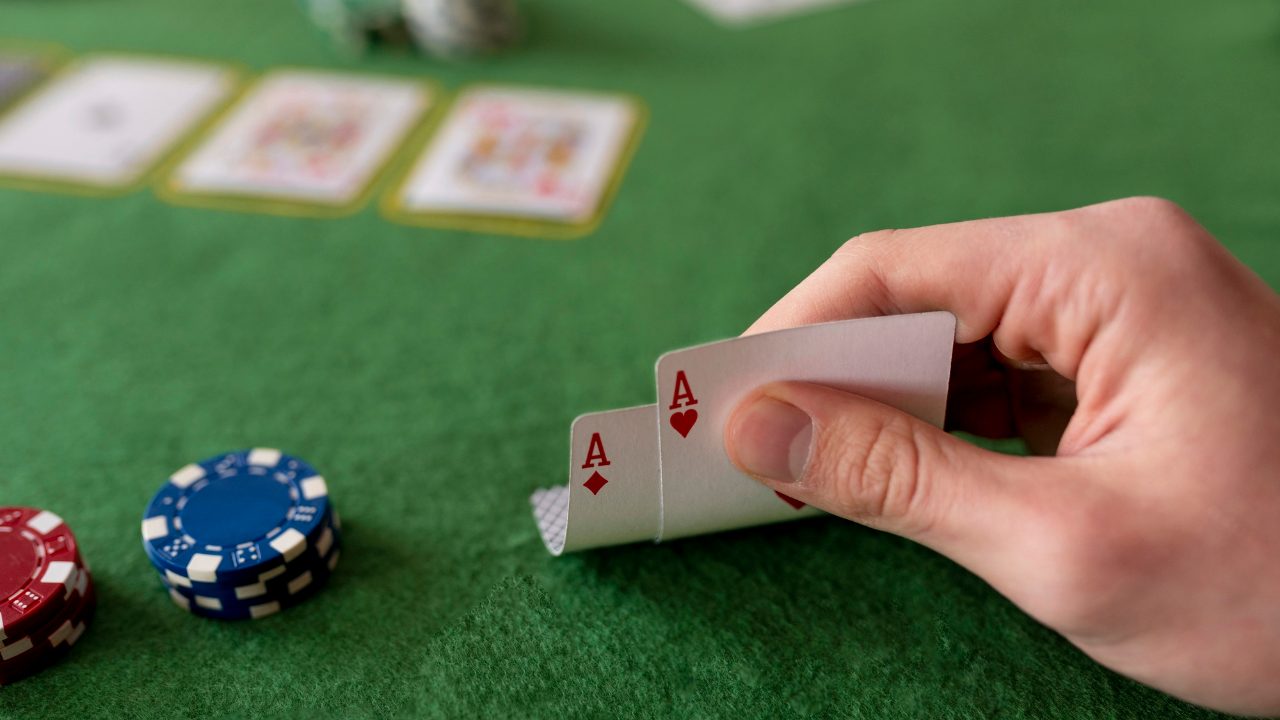 Classements des mains au poker en ligne