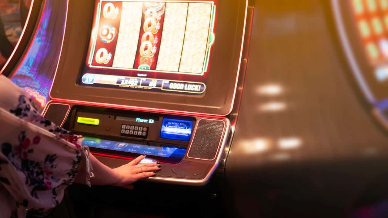 Conseils et astuces pour bien jouer aux machines à sous
