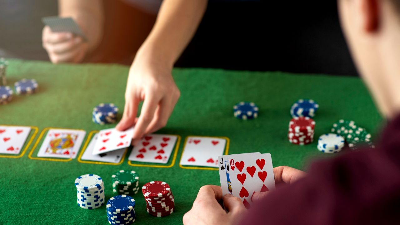 Classements des mains au poker en ligne
