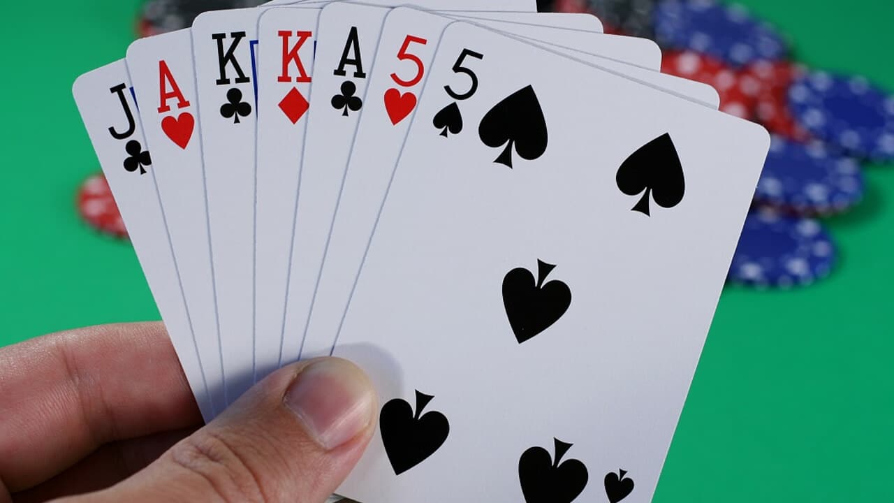 Seven card stud